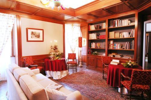 Готель Relais Del Castello Di Oviglio Екстер'єр фото